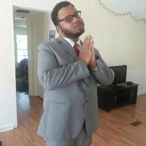 Meet your Posher, Avery